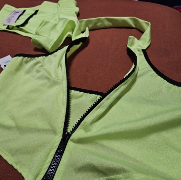 JUST TO FLIRT HIGHLIGHTER YELLOW DANCE WEAR SET - Picture 6 of 13